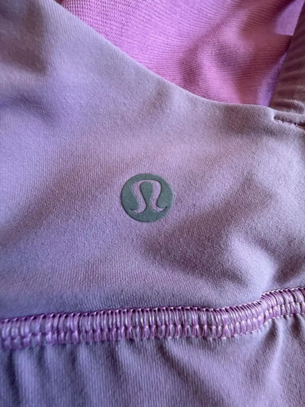 Lululemon Energy Bra Medium Support Criss Cross Purple Size 6